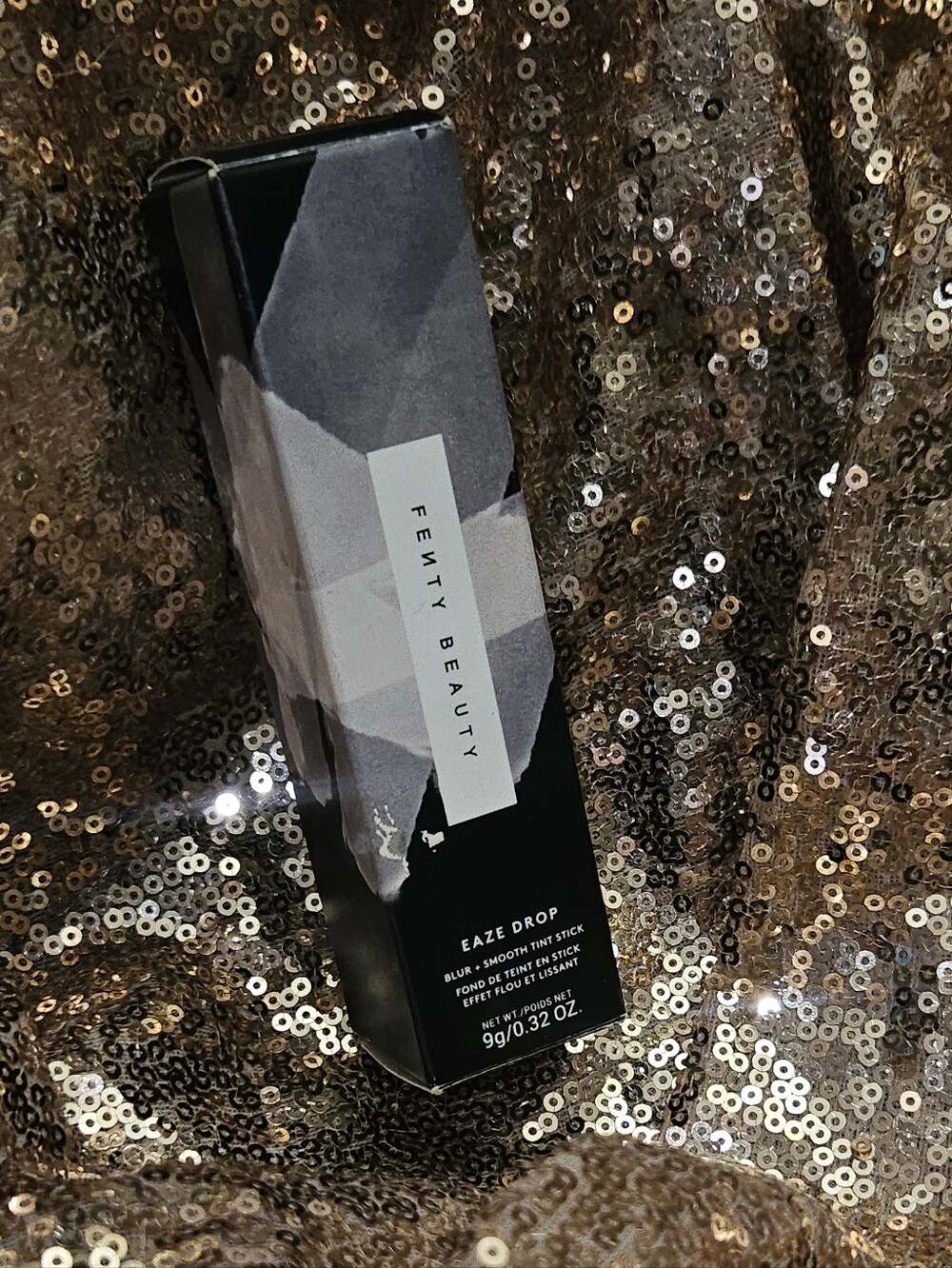 Fenty Beauty Eaze Drop Blur + Smooth Tint Stick